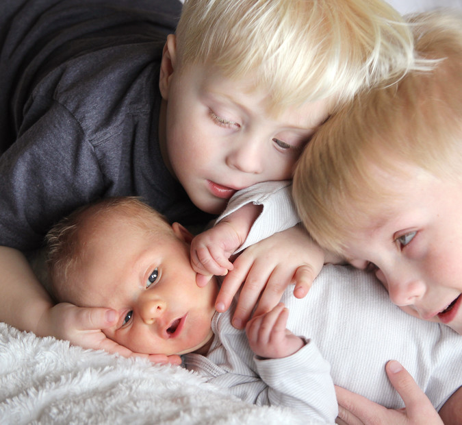 Welcoming a new baby: Rules of engagement for big sibs