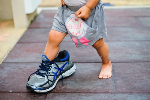 When should kids wear shoes?